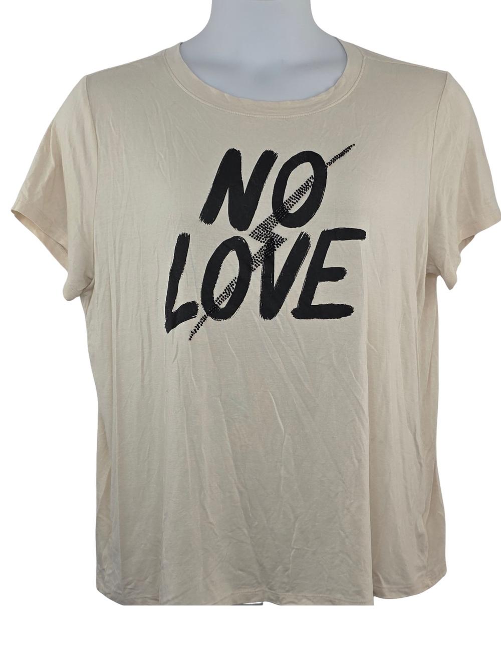 NEW Torrid 1 Super Soft Beaded 'NO LOVE' Graphic Tee 4005-